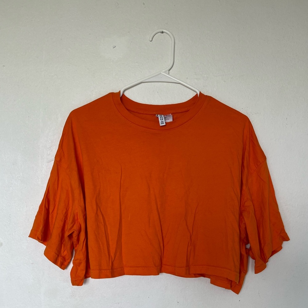 Orange H&M crop top